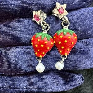 BEEPY BELLA Sterling silver 925 enamel Strawberry Dangles earrings